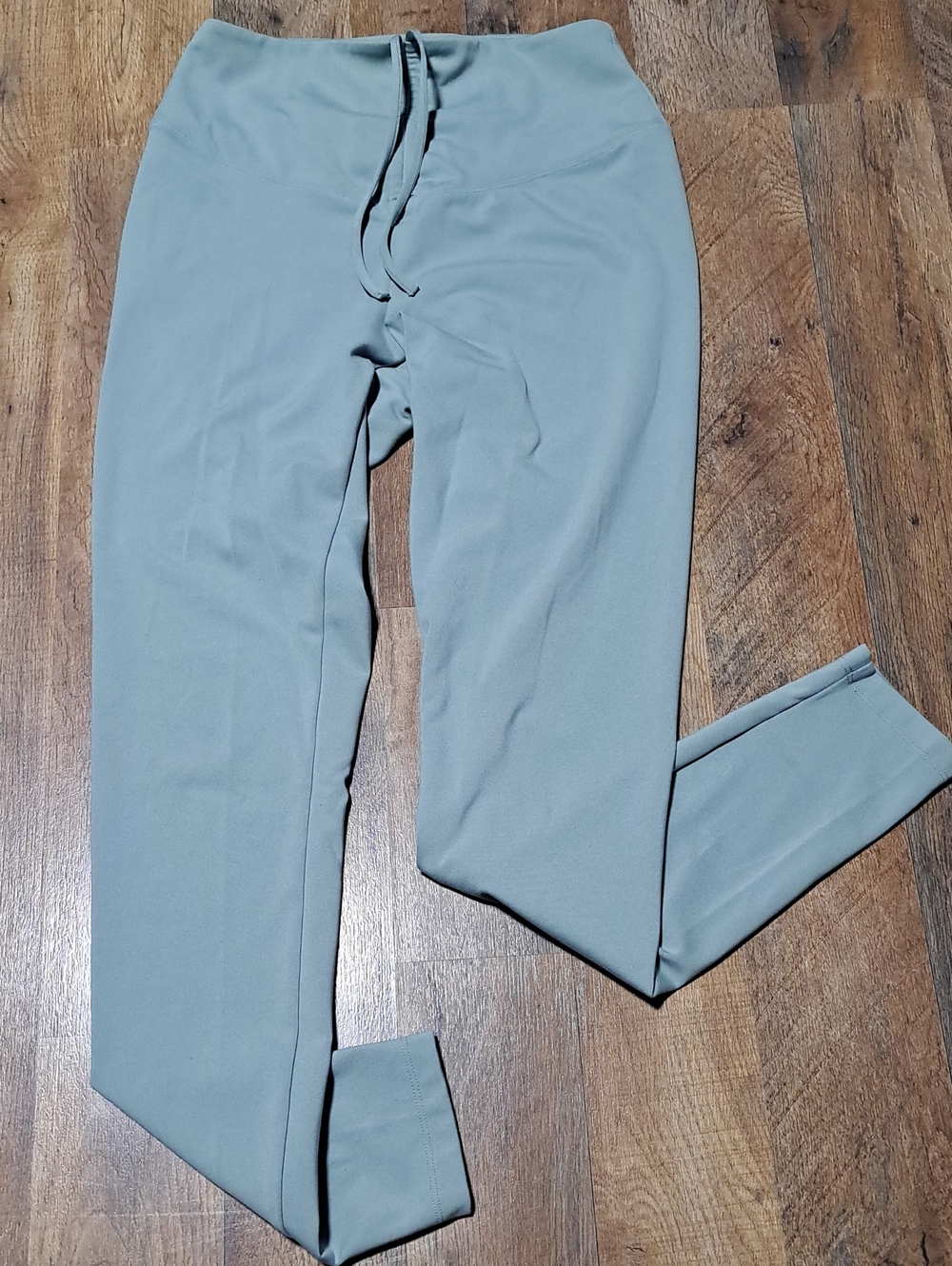 PINK Active Leggings With Tummy Control Size Medium (Green)